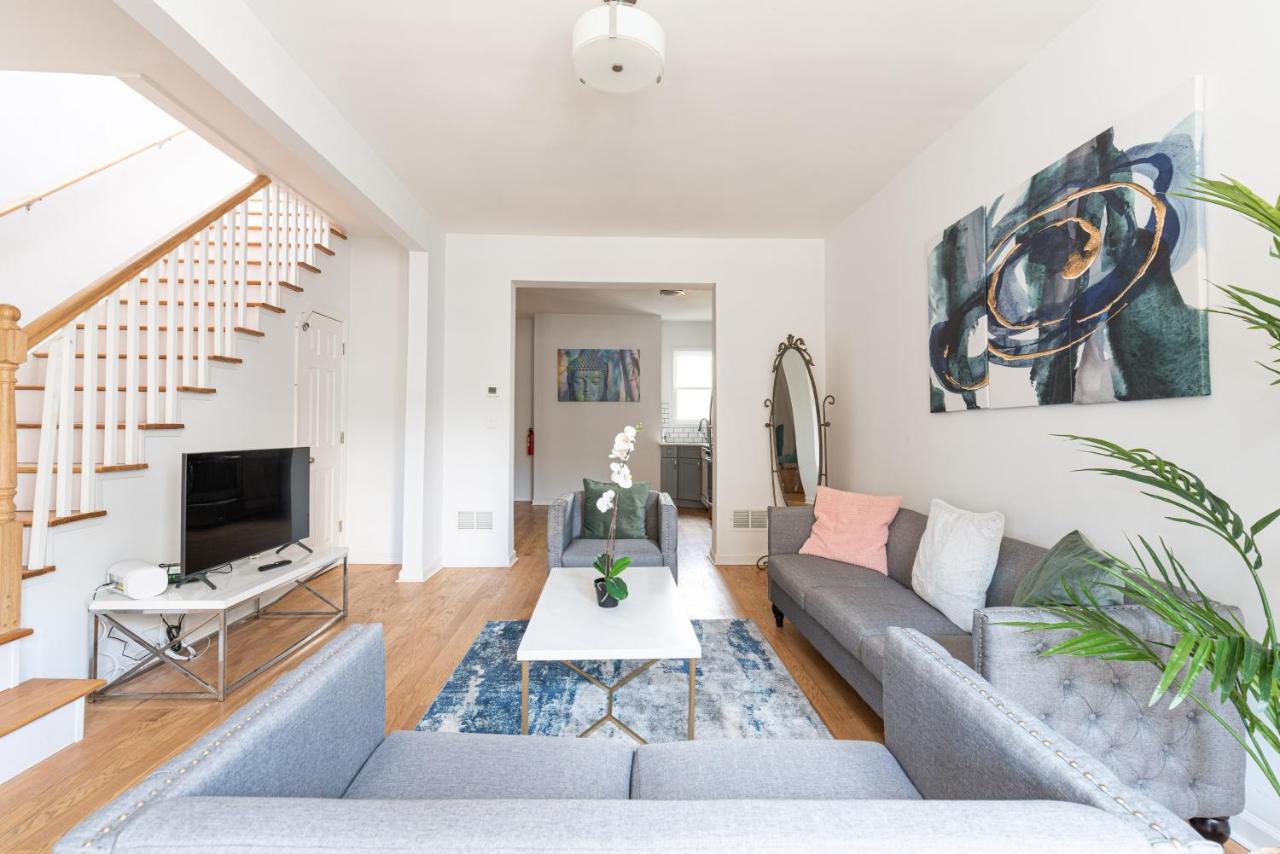 Tranquil Town House With Parking And Laundry - Just 25 Minutes To Time Square! Villa Jersey City Exterior photo