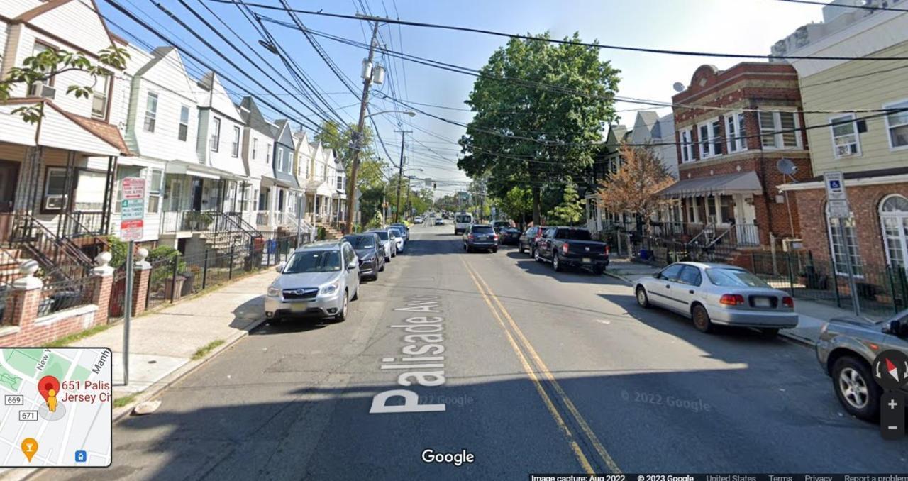 Tranquil Town House With Parking And Laundry - Just 25 Minutes To Time Square! Villa Jersey City Exterior photo