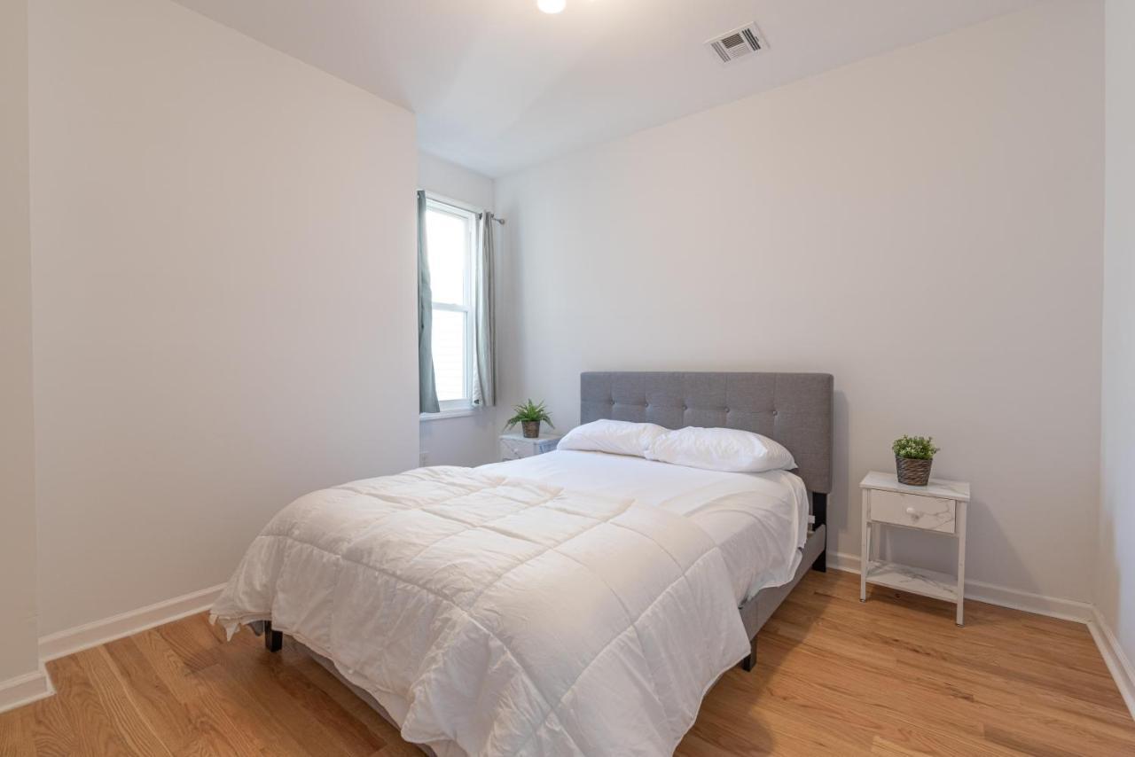 Tranquil Town House With Parking And Laundry - Just 25 Minutes To Time Square! Villa Jersey City Exterior photo